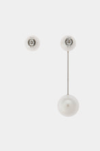 Load image into Gallery viewer, asymmetry pearl pierce