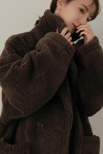 画像をギャラリービューアに読み込む, volume boa coat