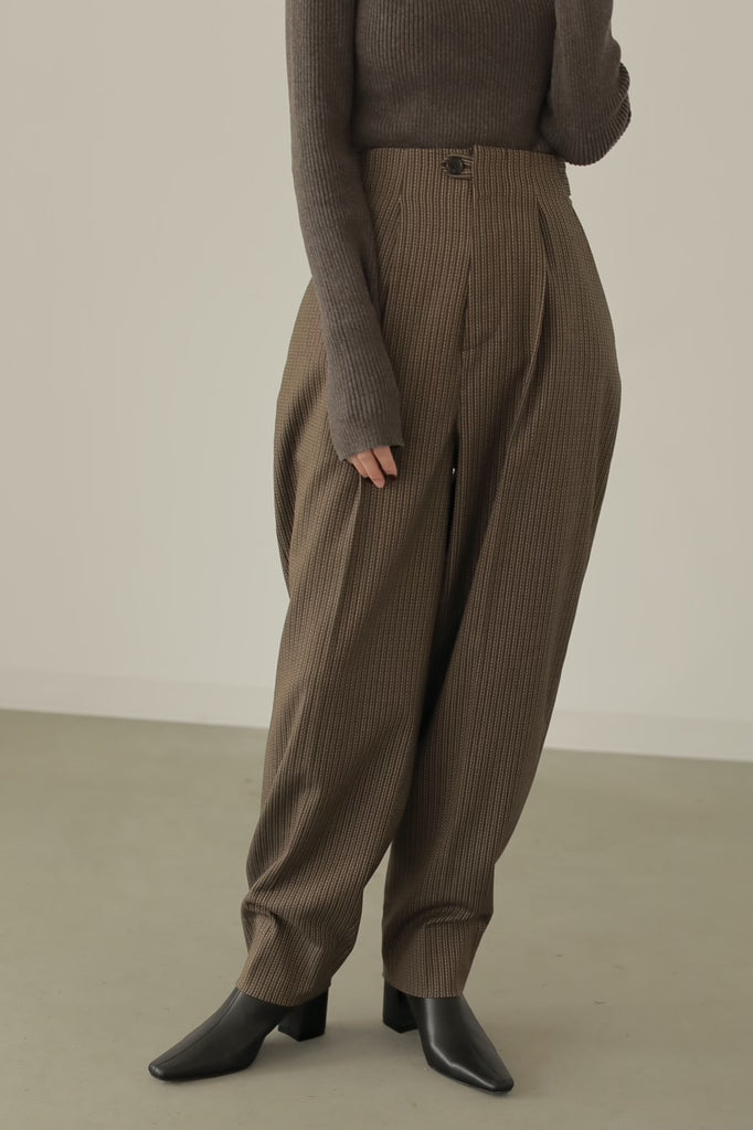 handsome cocoon pants – louren store