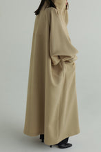 画像をギャラリービューアに読み込む, stand collar over coat