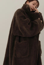 画像をギャラリービューアに読み込む, volume boa coat