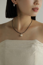 Load image into Gallery viewer, stone necklace