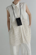 Load image into Gallery viewer, raschel lace panel shirt